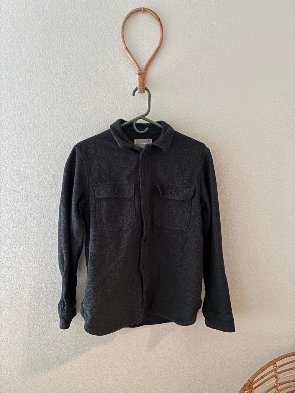 Everlane Heavyweight Overshirt in Heathered Charcoal
